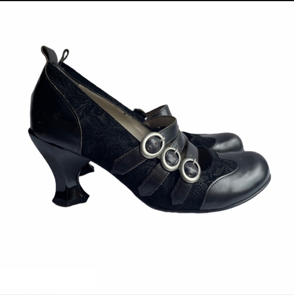 Baroque John Fluevog Pumps